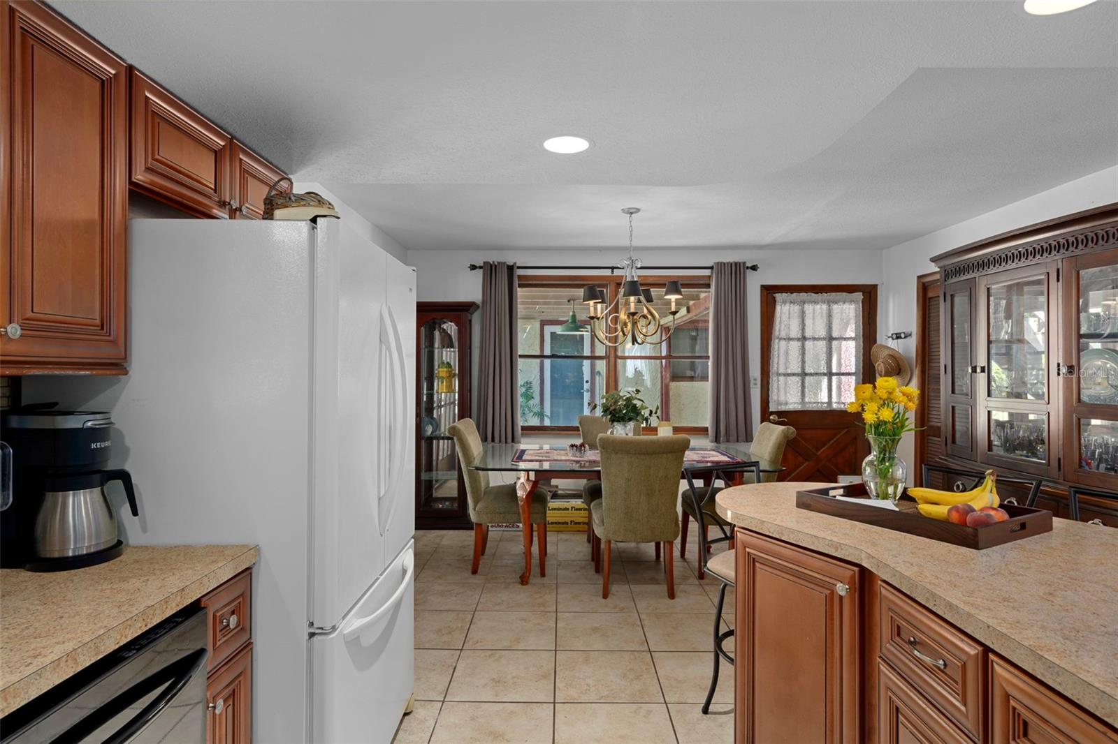 Image 29 of 99 For 8605 Fussell Drive