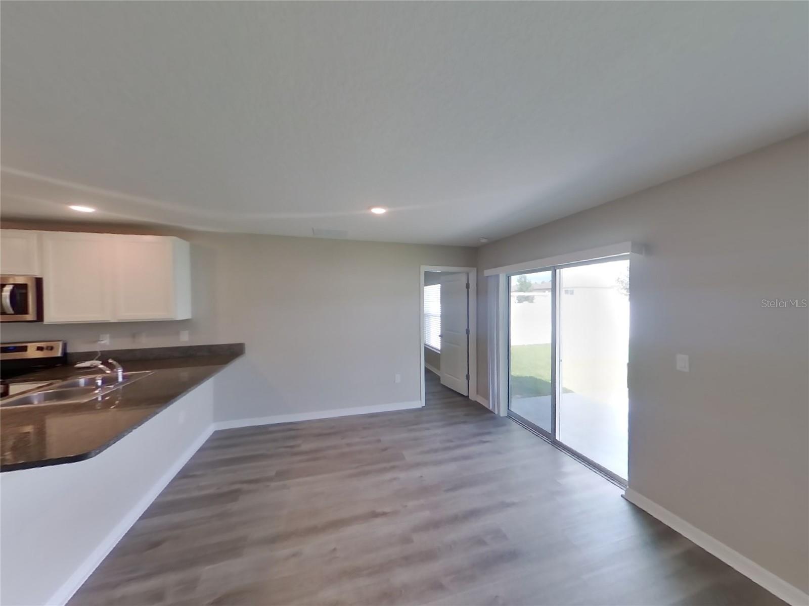 Image 2 of 15 For 3401 Autumn Amber Drive