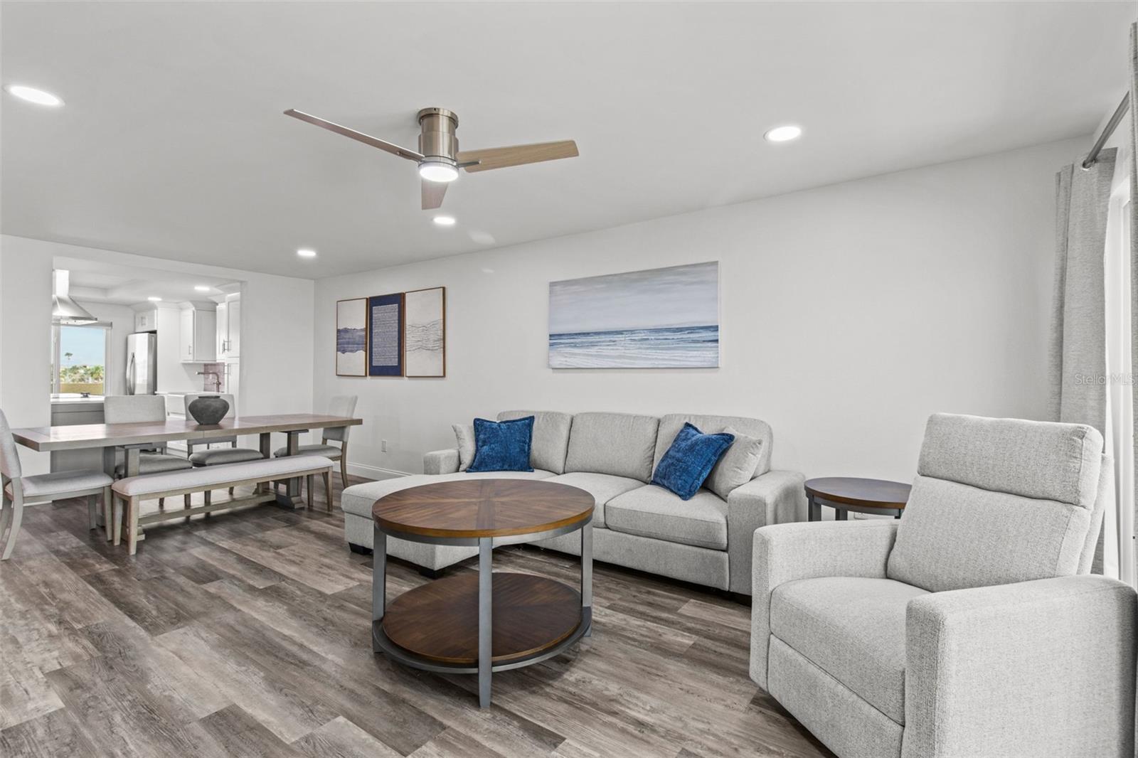 Image 15 of 43 For 14950 Gulf Boulevard 503