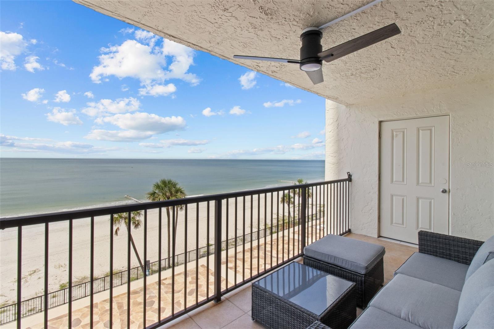 Image 27 of 43 For 14950 Gulf Boulevard 503