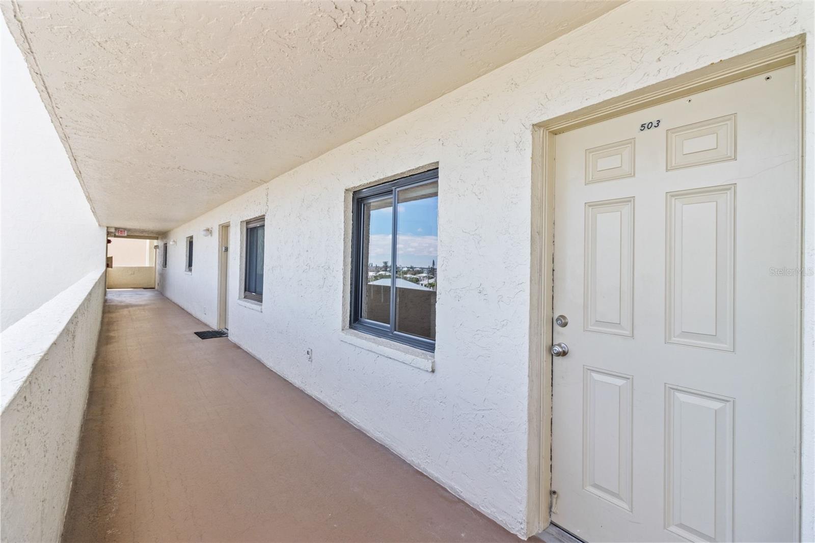 Image 3 of 43 For 14950 Gulf Boulevard 503