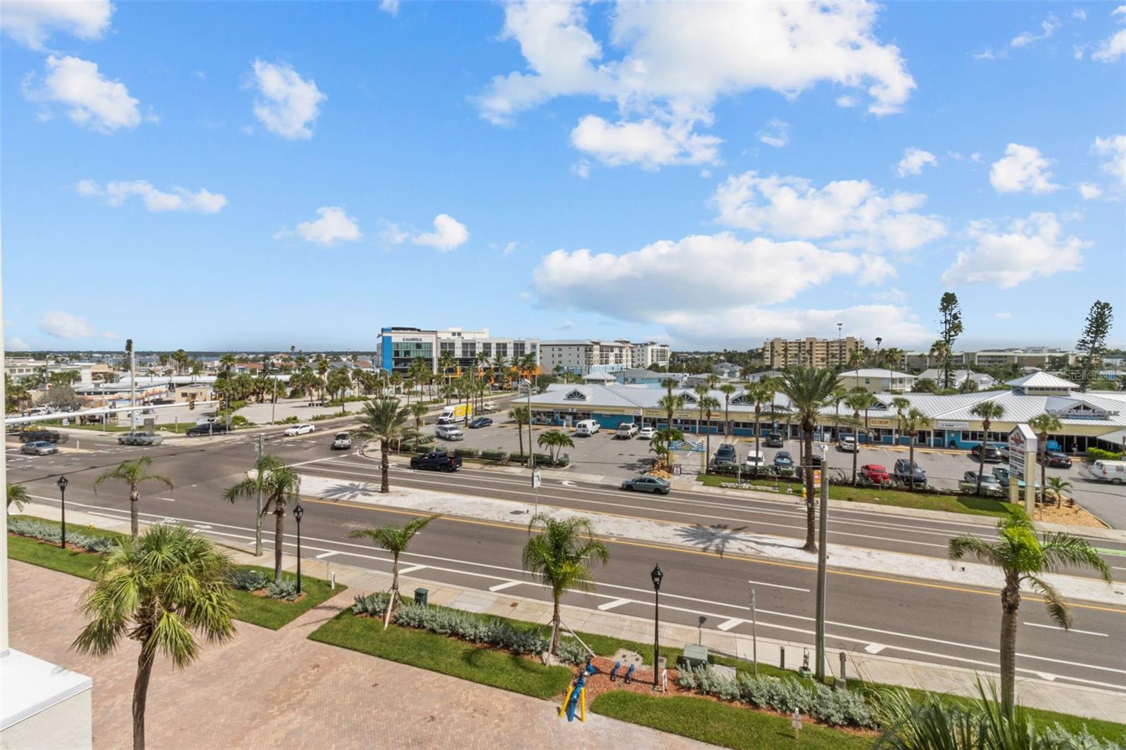 Image 32 of 43 For 14950 Gulf Boulevard 503