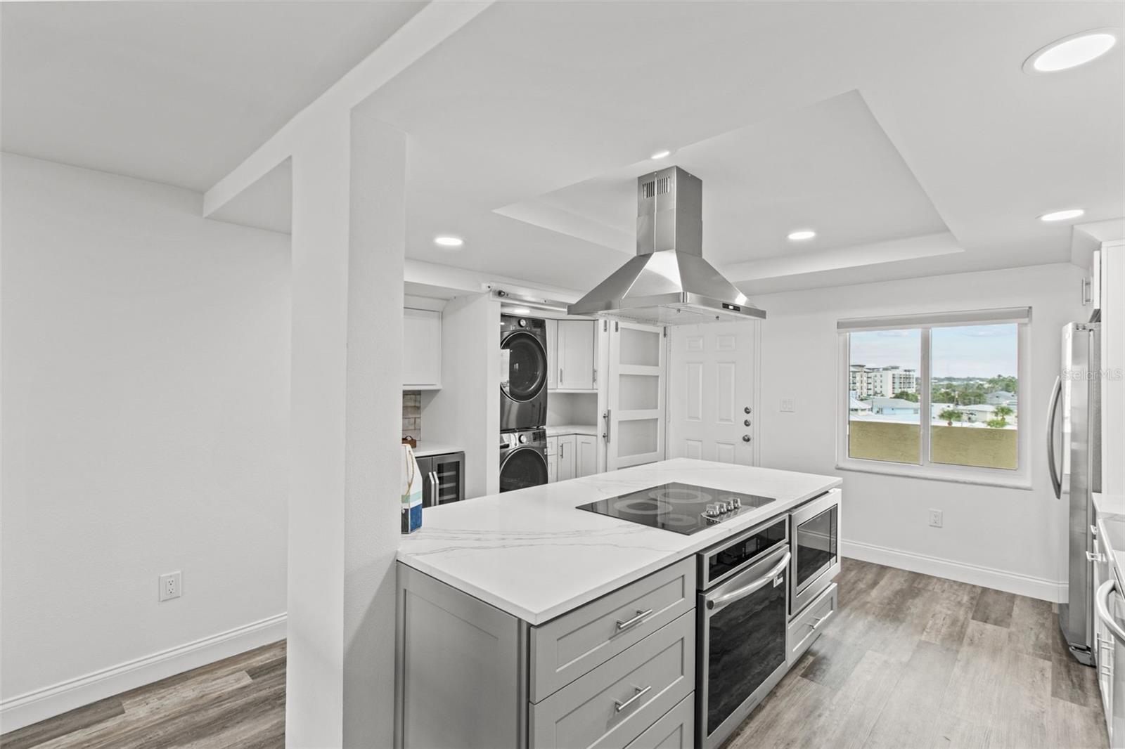 Image 6 of 43 For 14950 Gulf Boulevard 503