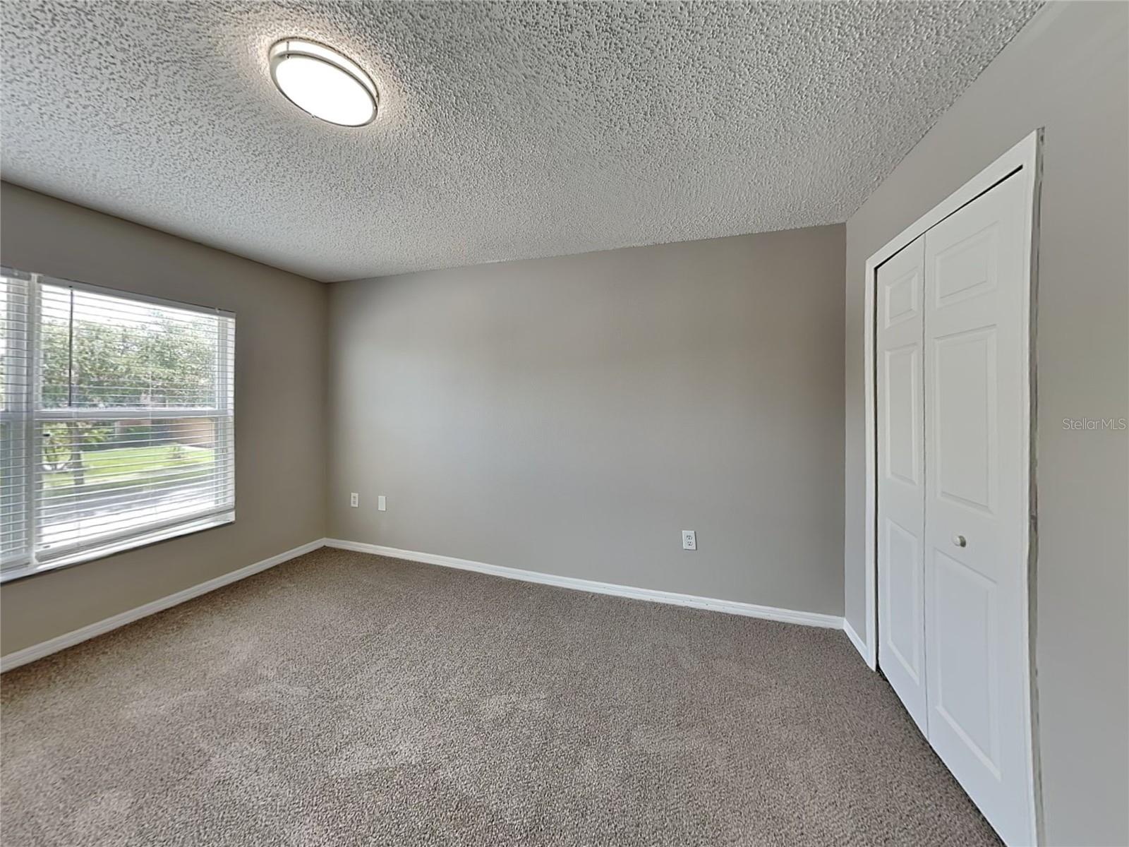 Image 12 of 20 For 12610 Lake Vista Drive