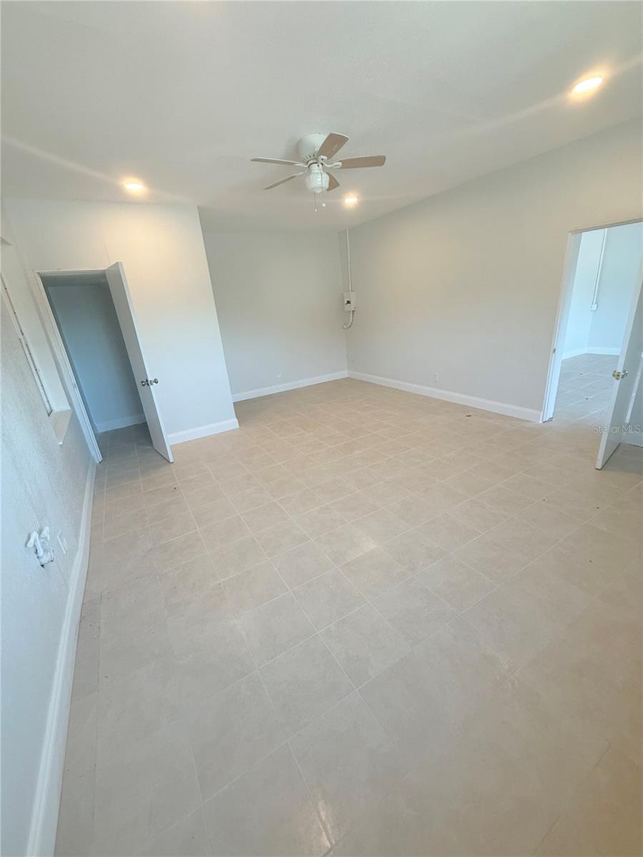 Image 3 of 3 For 1701 18th Avenue S 1