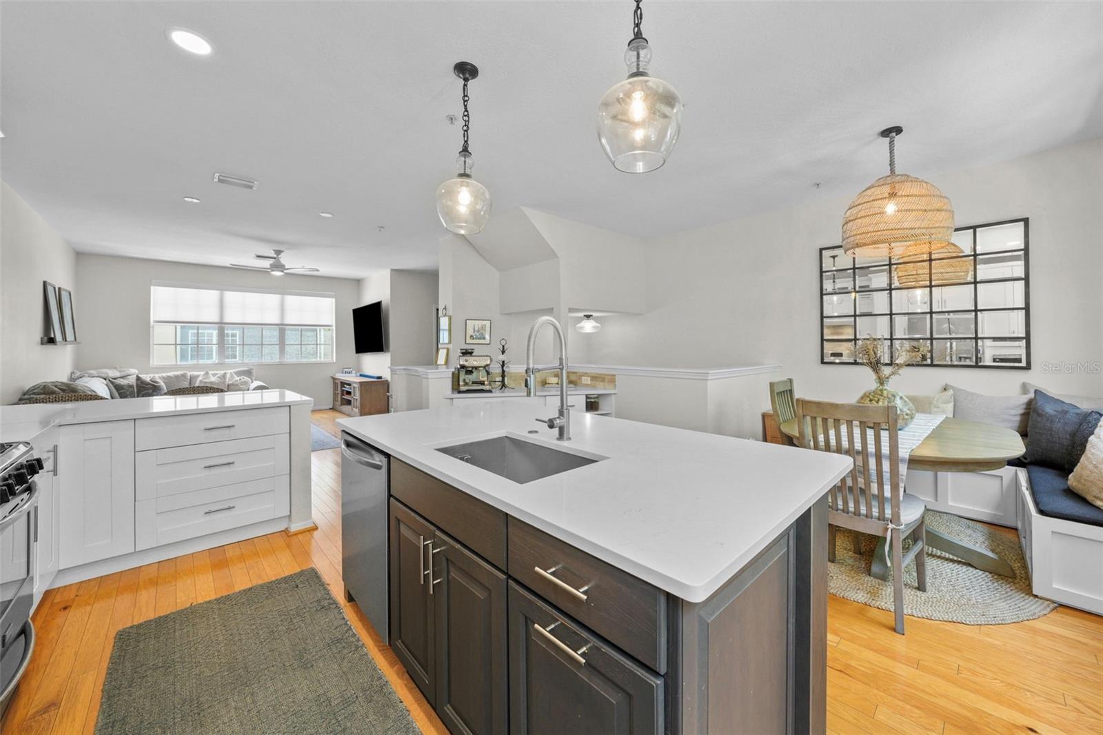 Image 10 of 68 For 1451 Harbour Walk Road