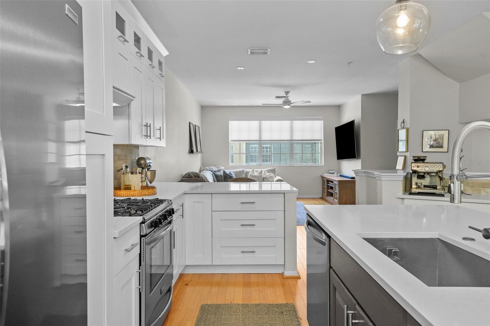 Image 11 of 68 For 1451 Harbour Walk Road