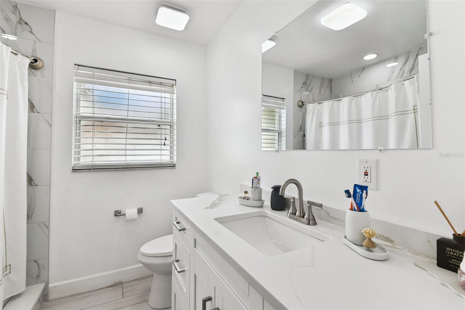 Image 17 of 45 For 2916 Clifton Street