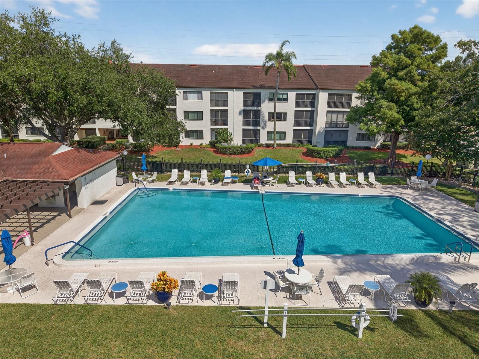 Image 39 of 54 For 2595 Countryside Boulevard 8106