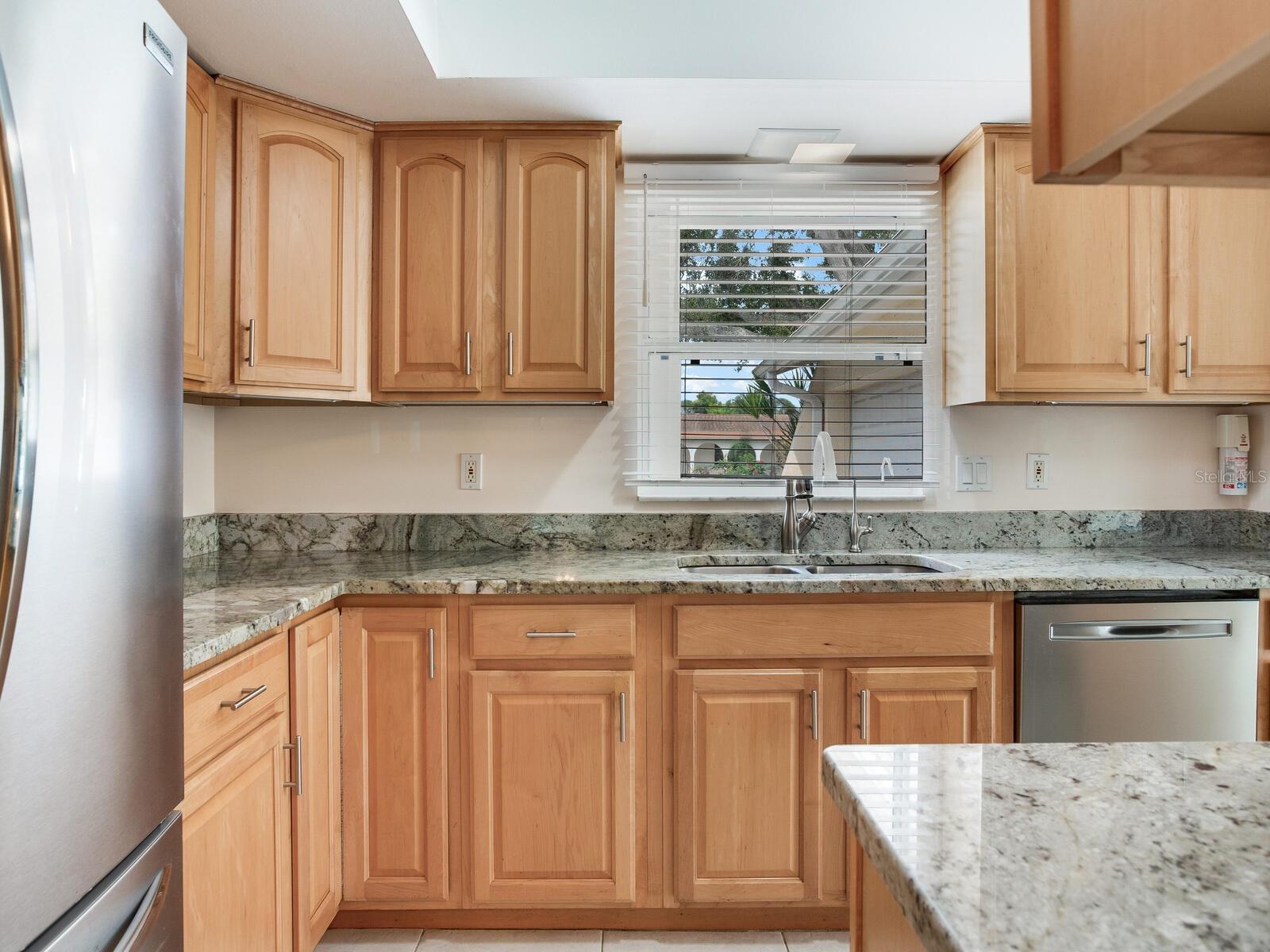 Image 12 of 39 For 8893 118th Street