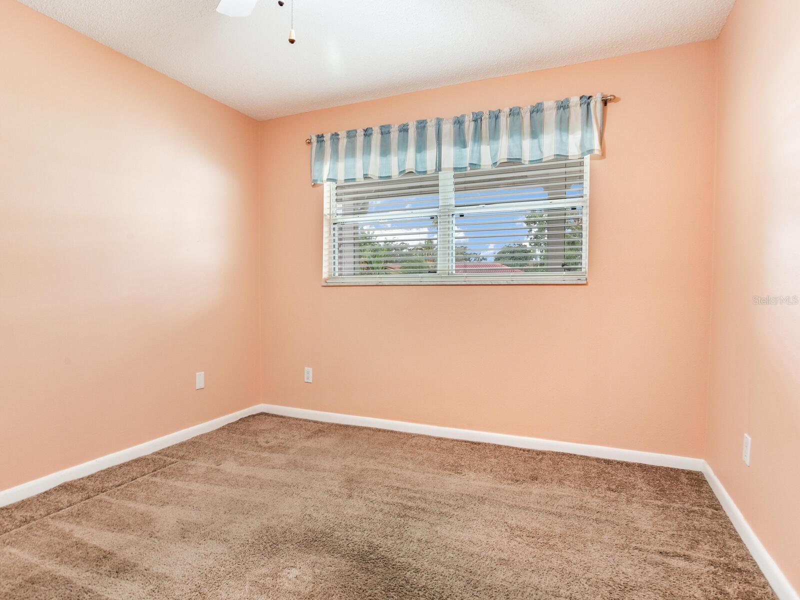 Image 26 of 39 For 8893 118th Street