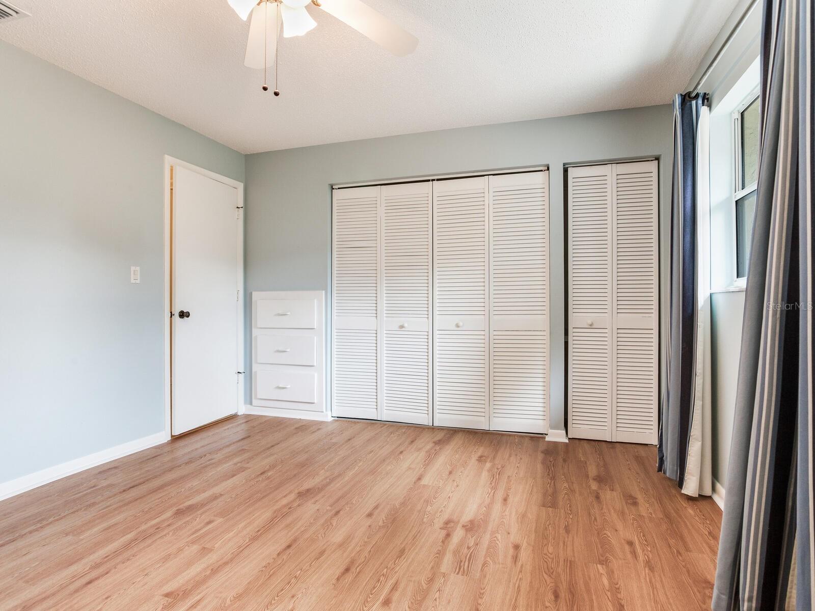 Image 30 of 39 For 8893 118th Street