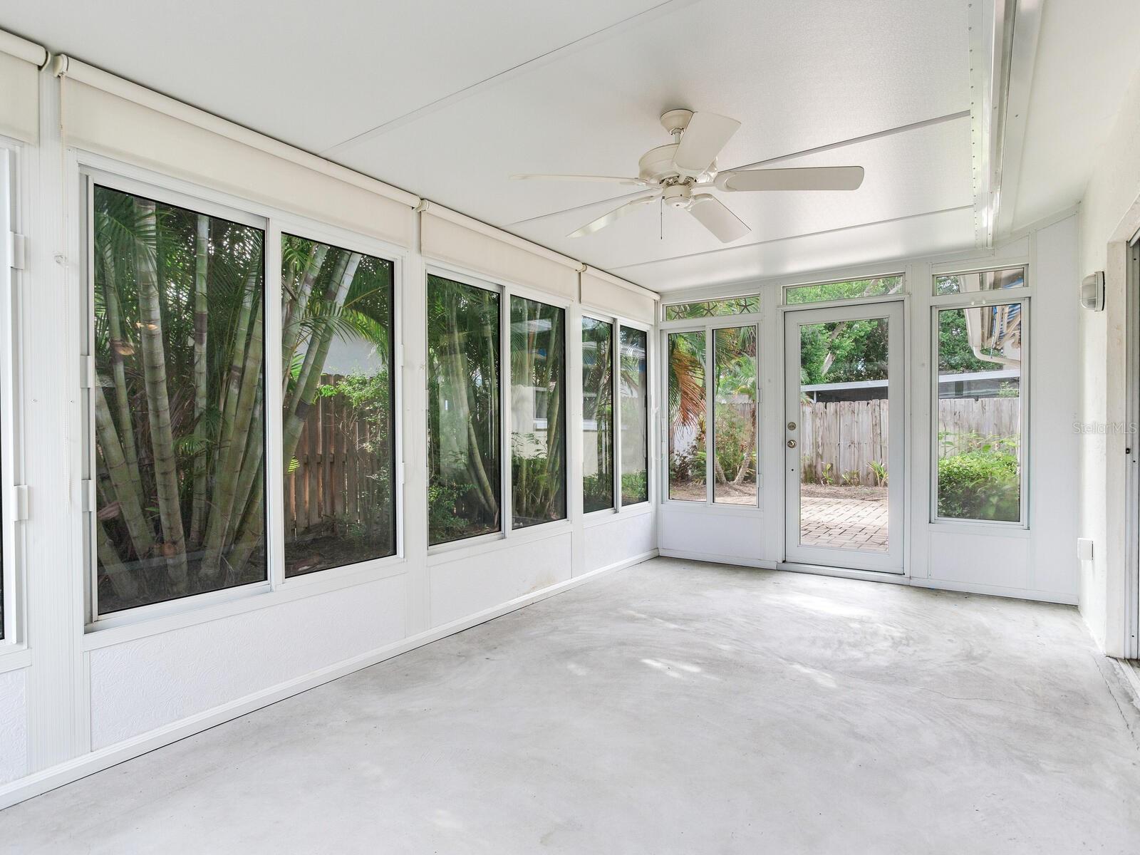 Image 31 of 39 For 8893 118th Street