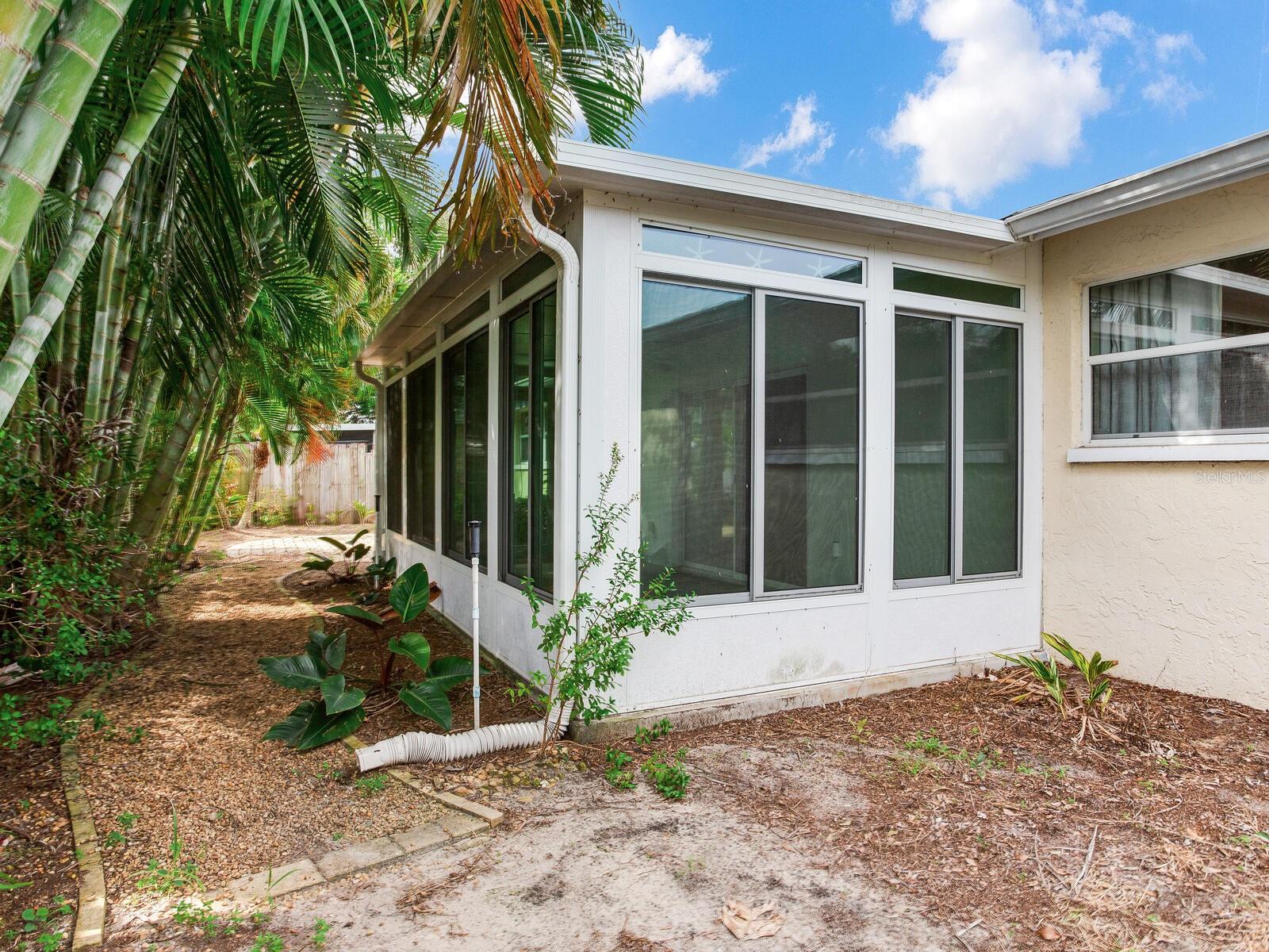 Image 37 of 39 For 8893 118th Street