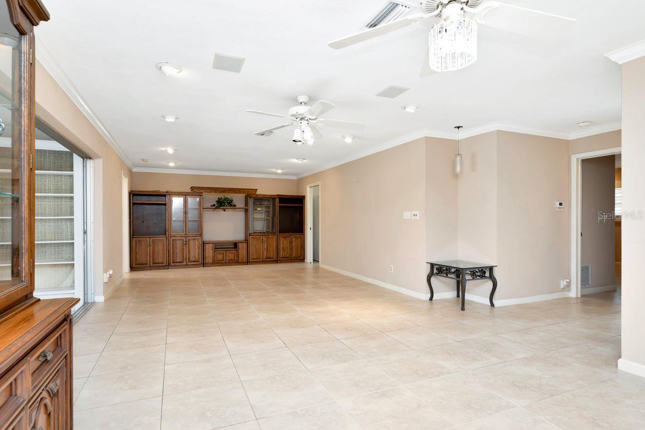 Image 10 of 78 For 1113 45th Avenue Ne