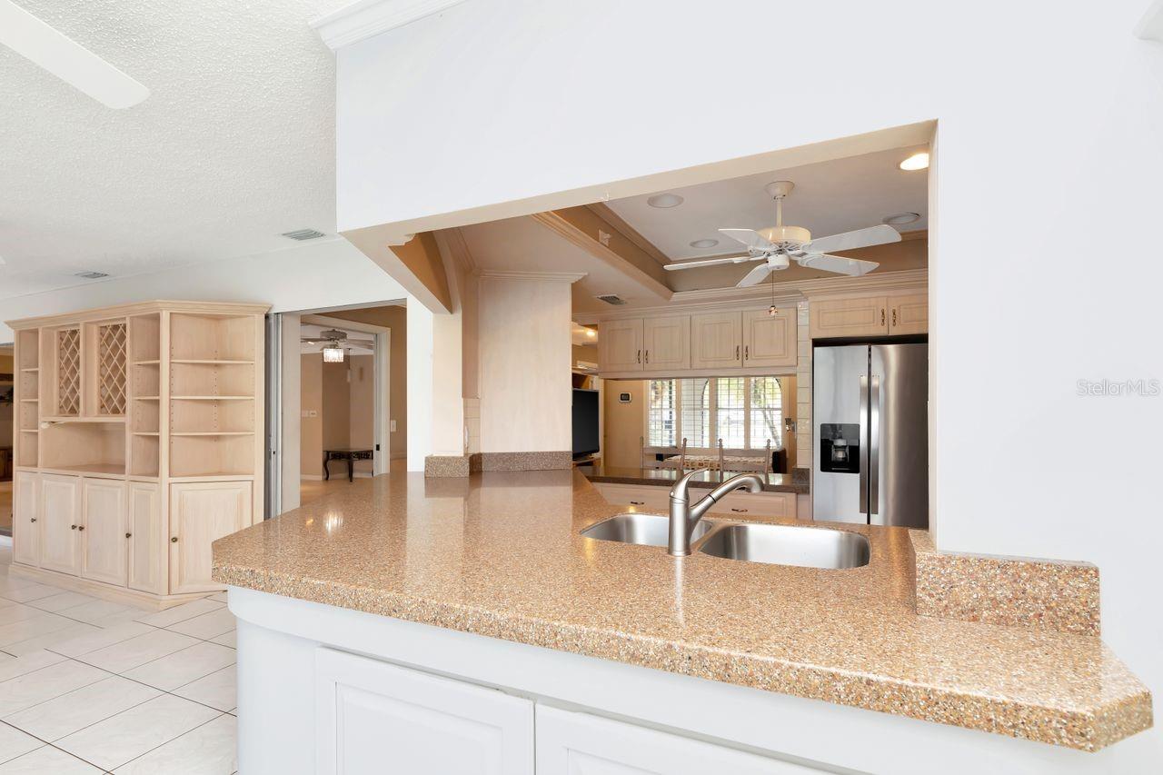 Image 16 of 78 For 1113 45th Avenue Ne