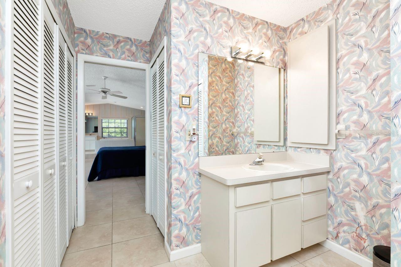 Image 29 of 78 For 1113 45th Avenue Ne