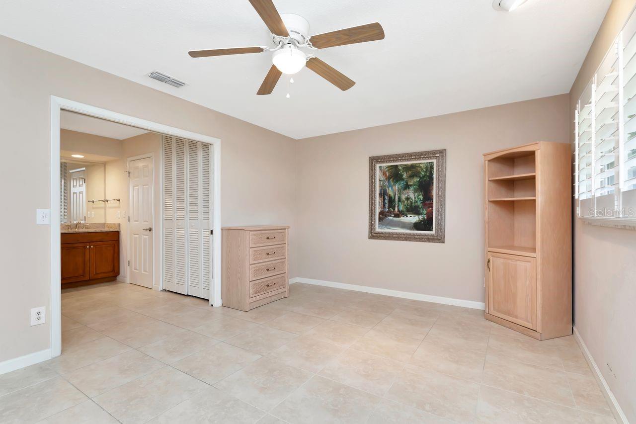 Image 32 of 78 For 1113 45th Avenue Ne