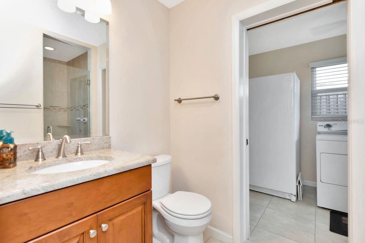 Image 36 of 78 For 1113 45th Avenue Ne