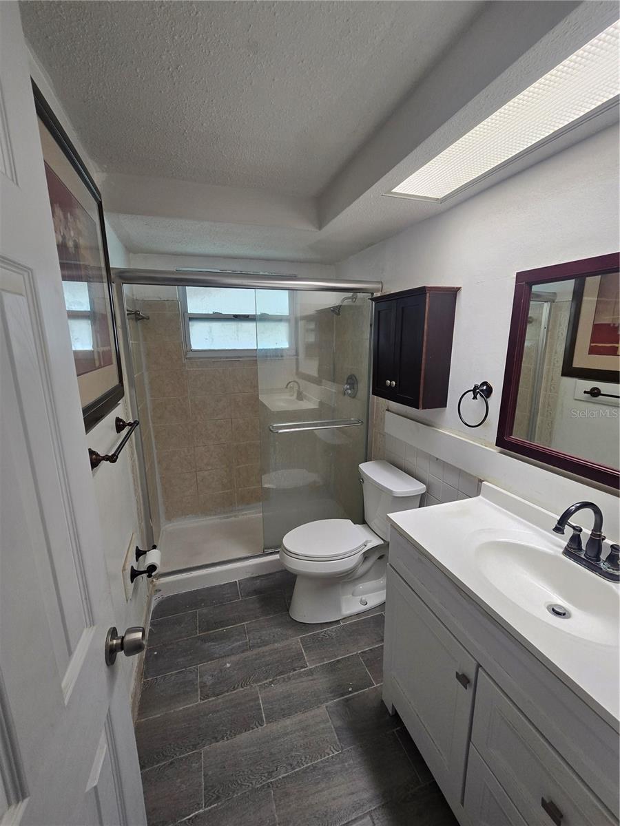Image 17 of 37 For 7234 Heath Drive