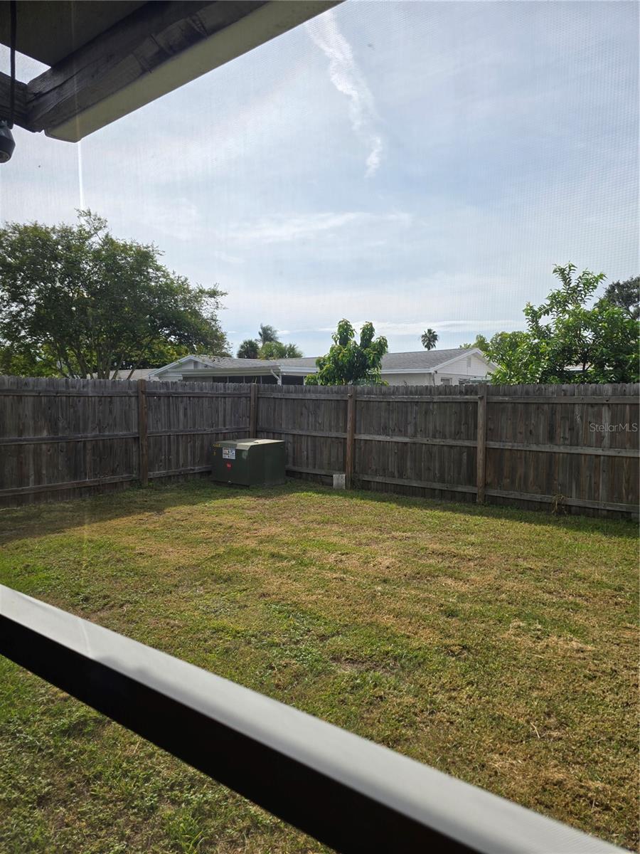 Image 22 of 37 For 7234 Heath Drive