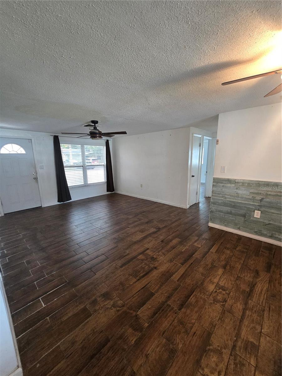 Image 4 of 37 For 7234 Heath Drive
