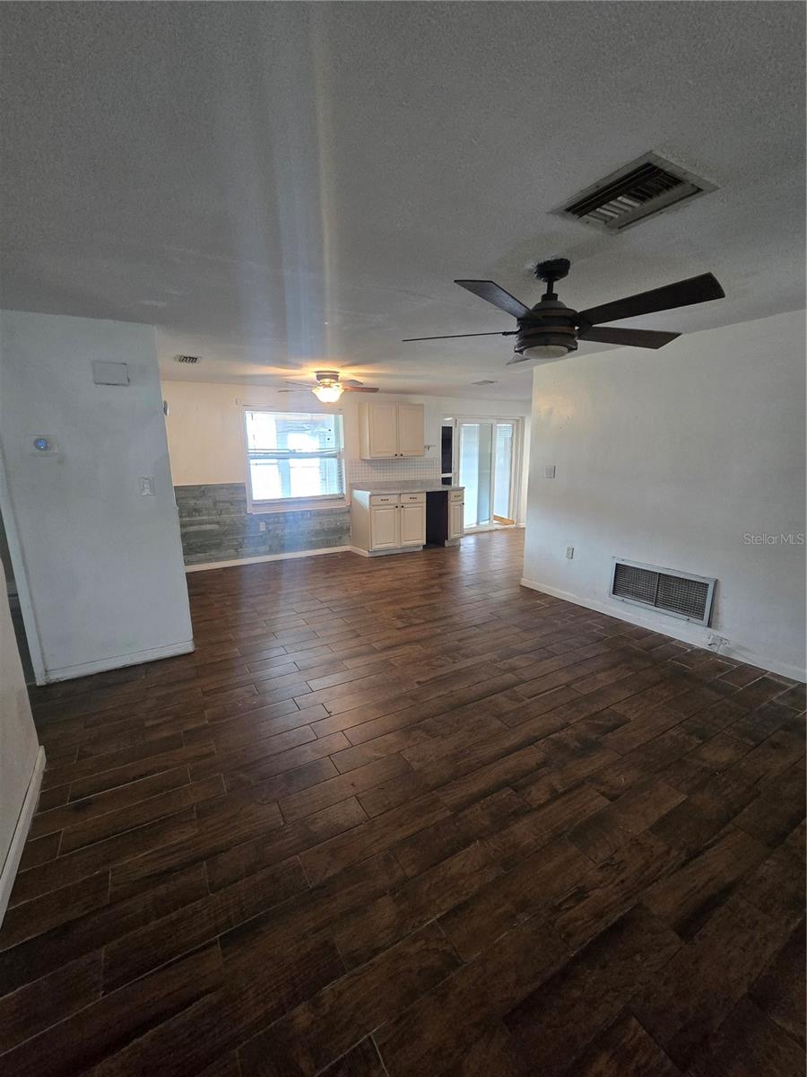 Image 8 of 37 For 7234 Heath Drive