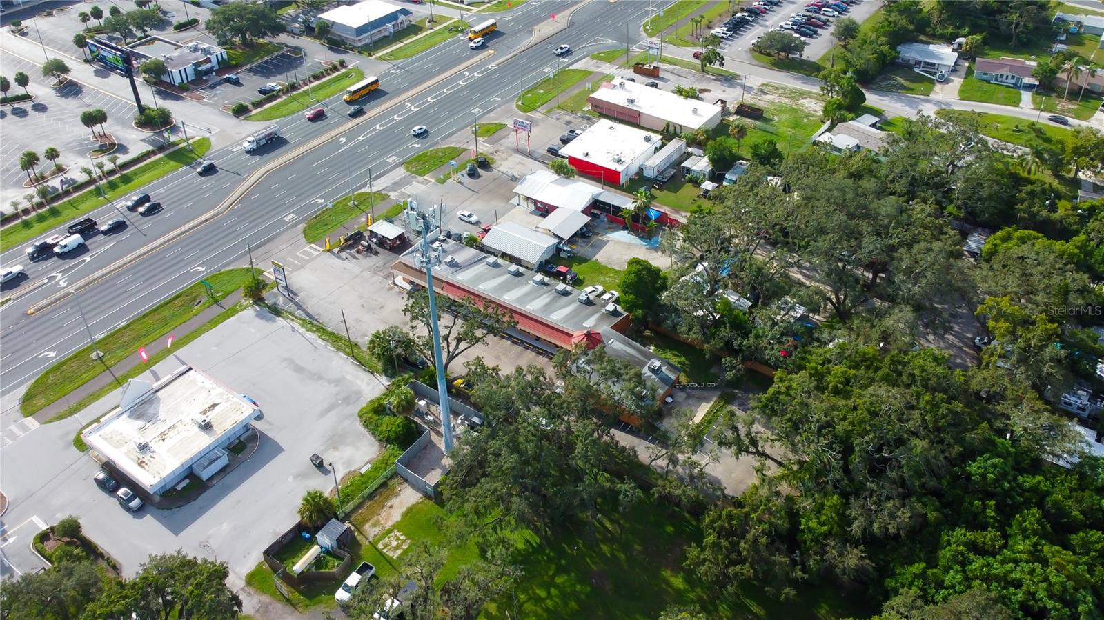 Listing photo id 12 for 3333 Us Highway 19  5