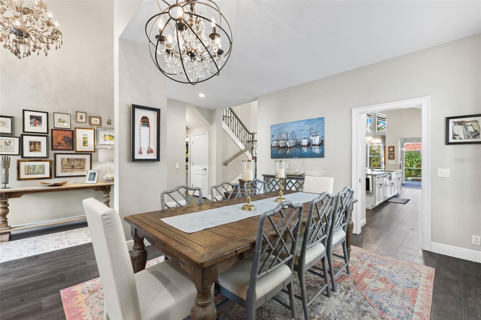 Image 21 of 62 For 304 9th Avenue E
