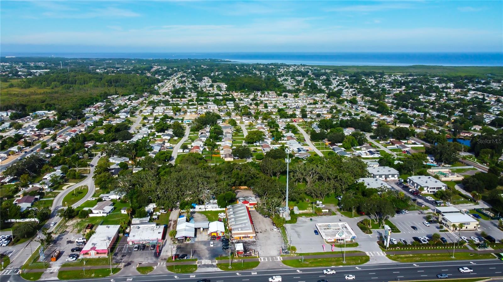 Listing photo id 8 for 3333 Us Highway 19  6