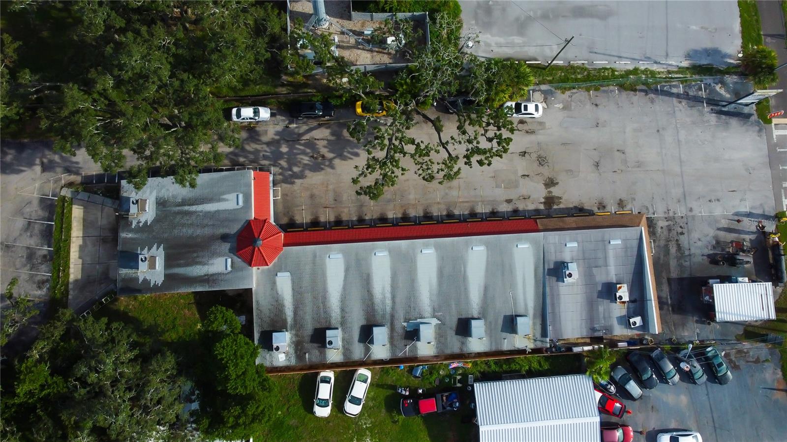 Listing photo id 3 for 3333 Us Highway 19  7