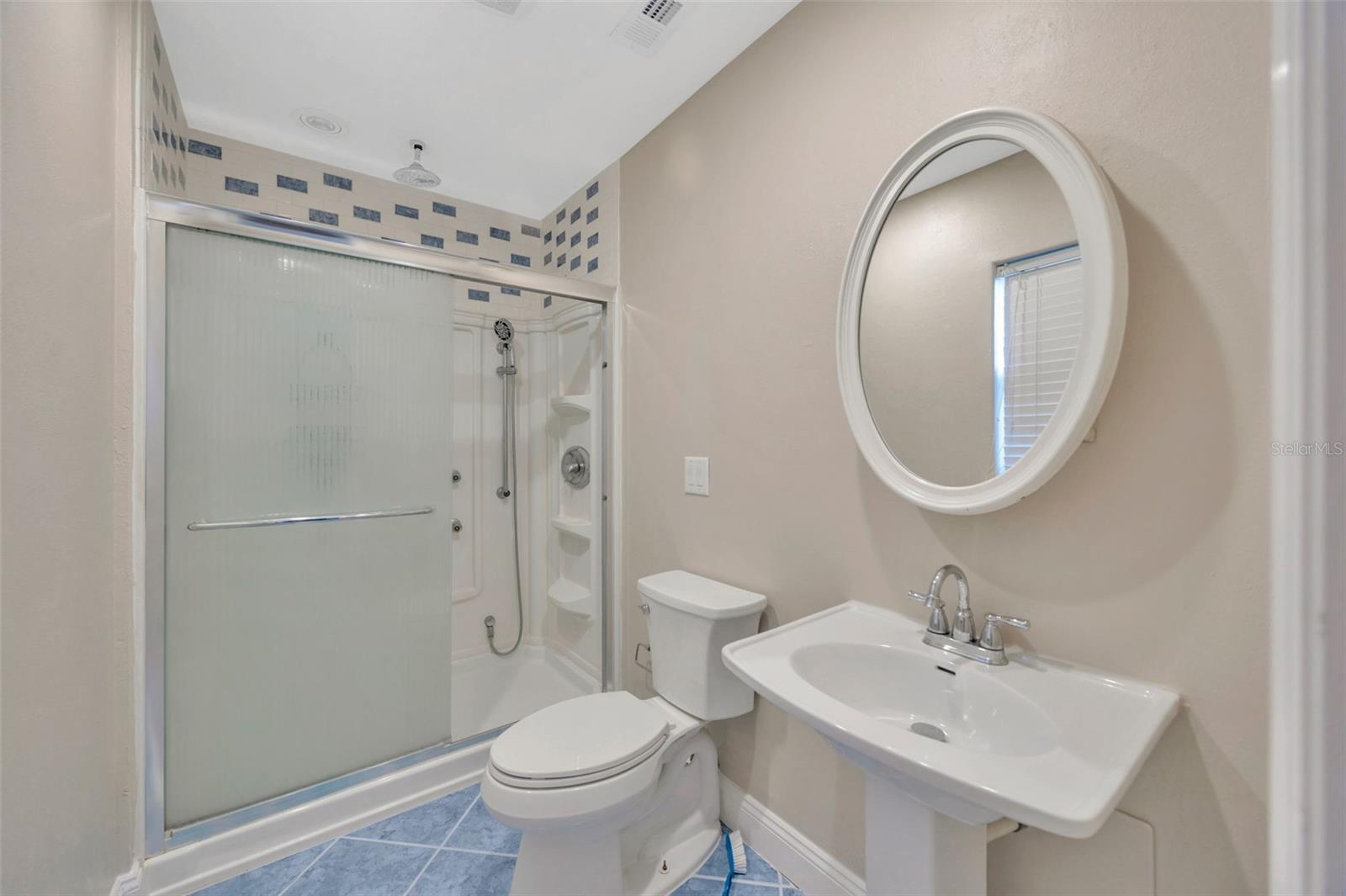 Image 23 of 39 For 2304 Bandy Drive