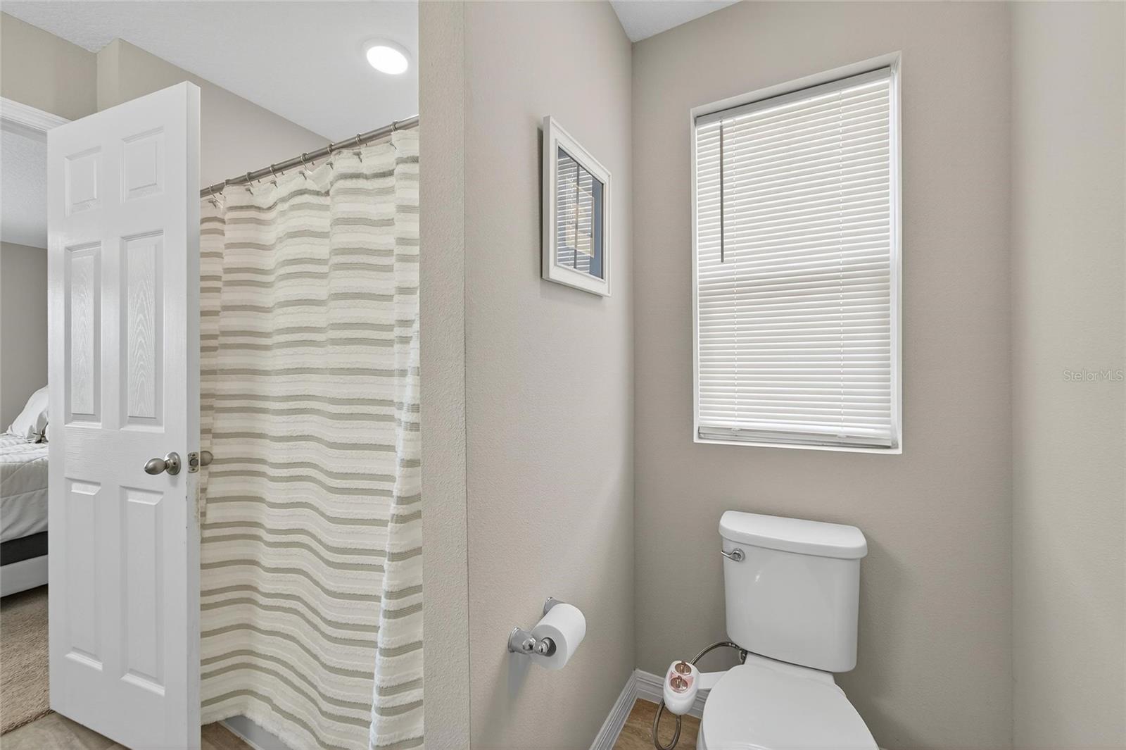 Image 25 of 47 For 14636 Brumby Ridge Avenue