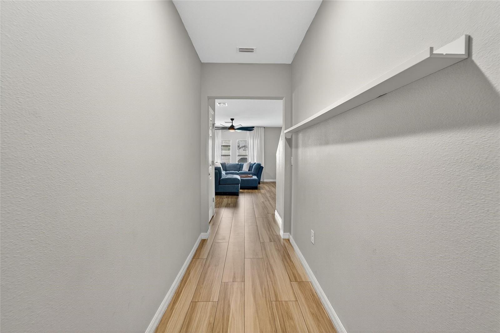 Image 5 of 47 For 14636 Brumby Ridge Avenue