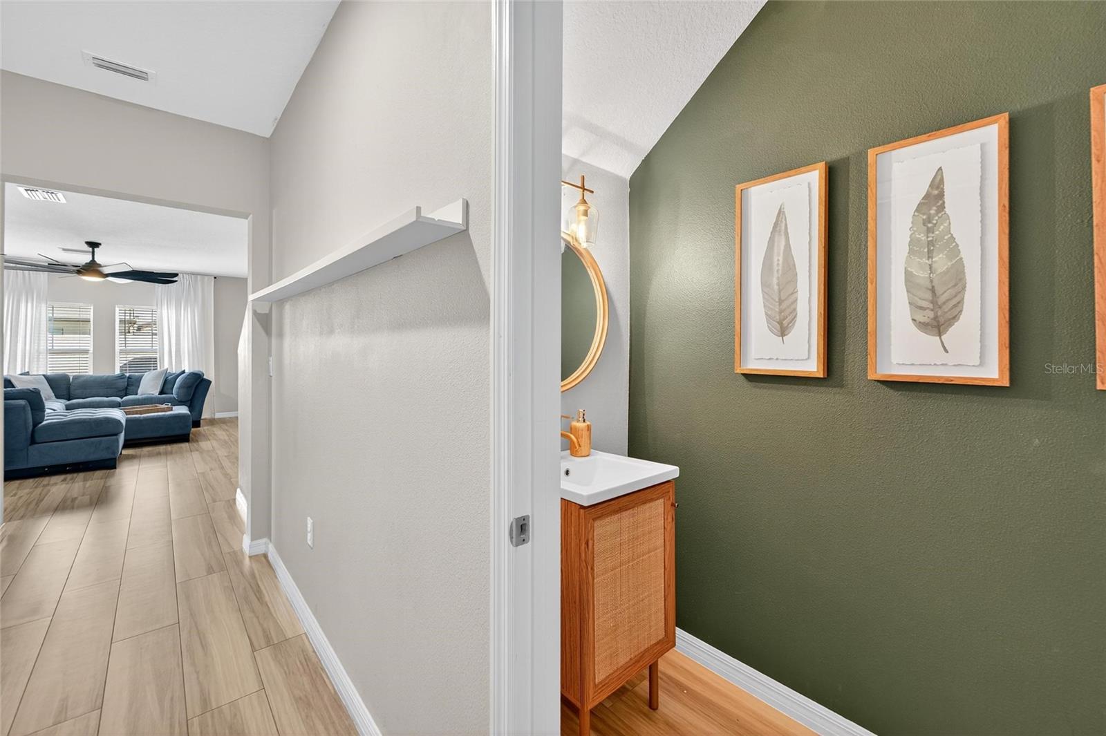 Image 6 of 47 For 14636 Brumby Ridge Avenue