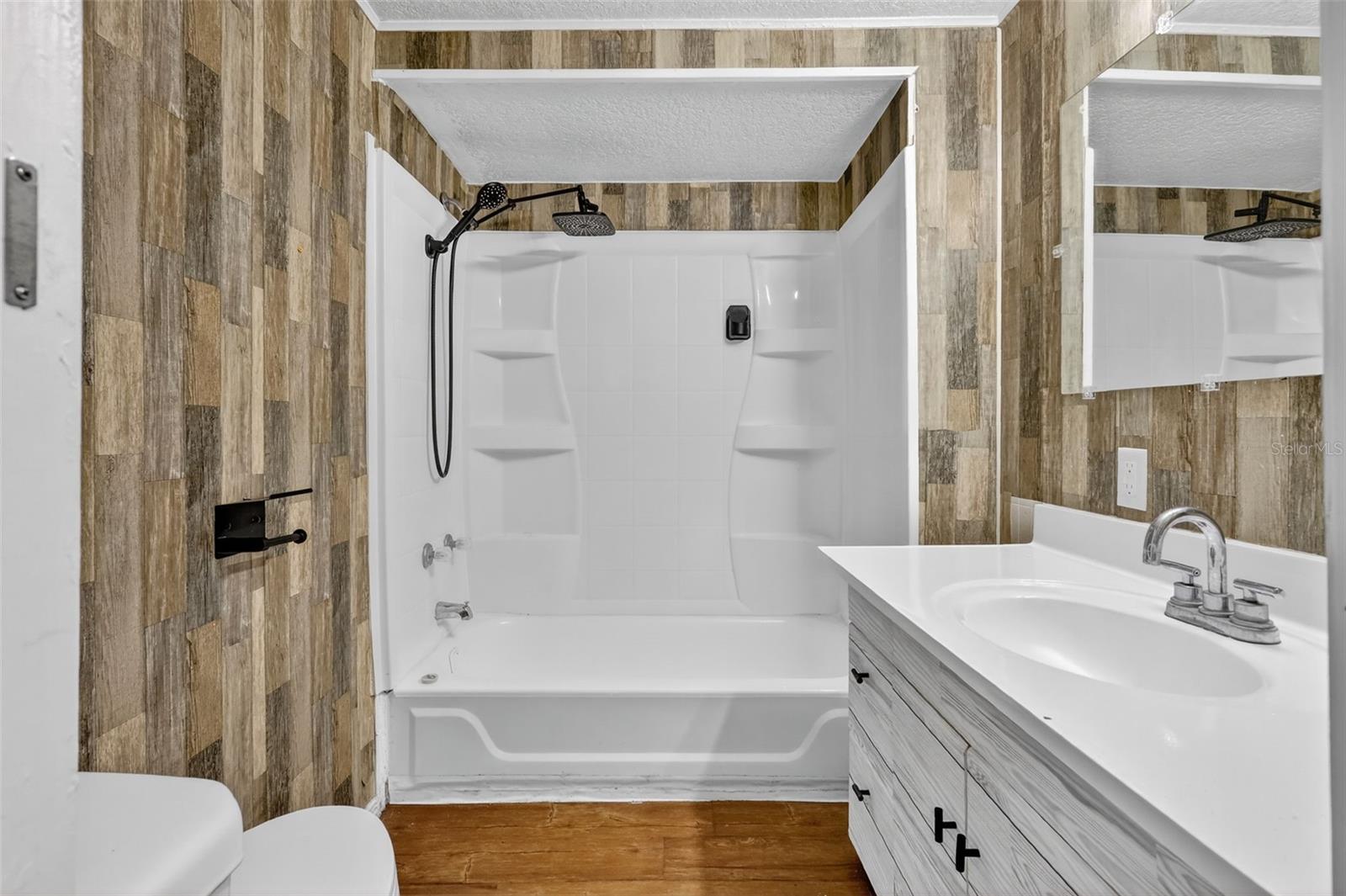 Image 26 of 29 For 4106 56th Avenue N