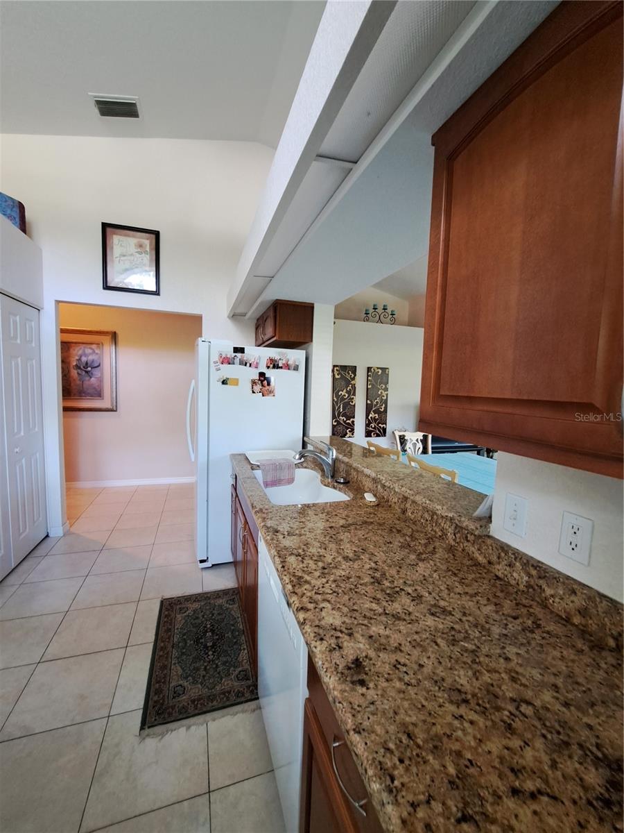 Image 30 of 78 For 5316 Lochmead Terrace