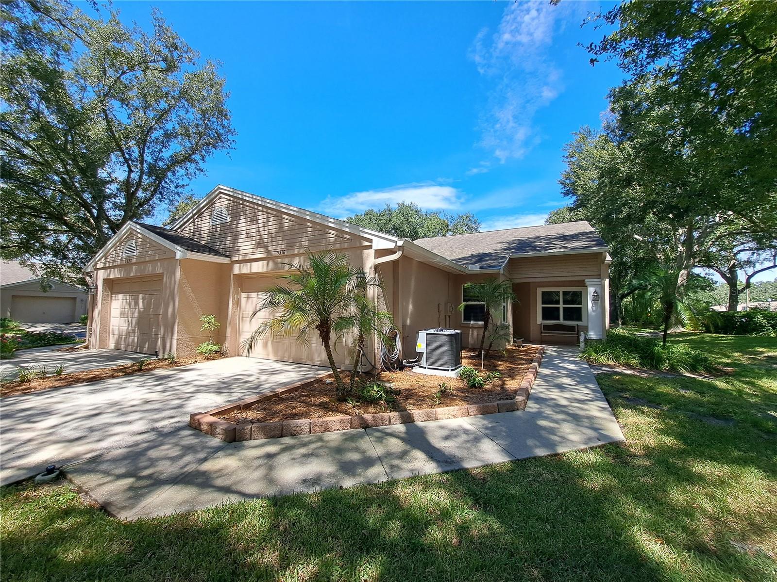 Image 4 of 78 For 5316 Lochmead Terrace