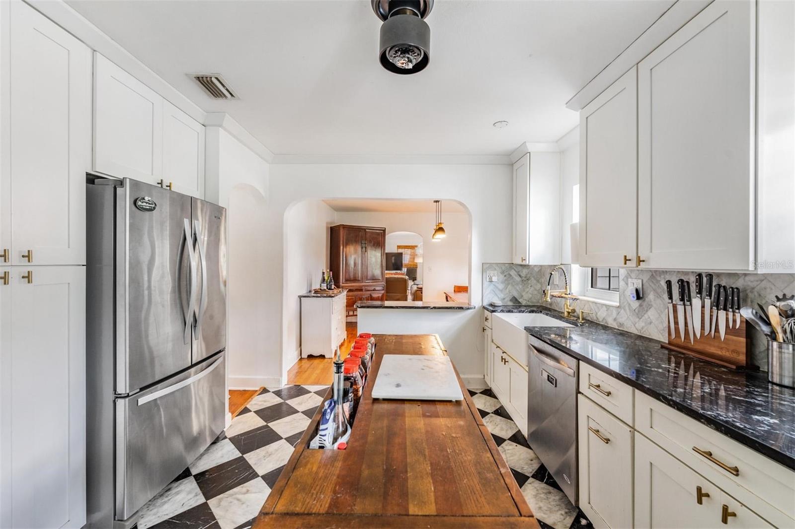 Image 12 of 34 For 801 22nd Street N