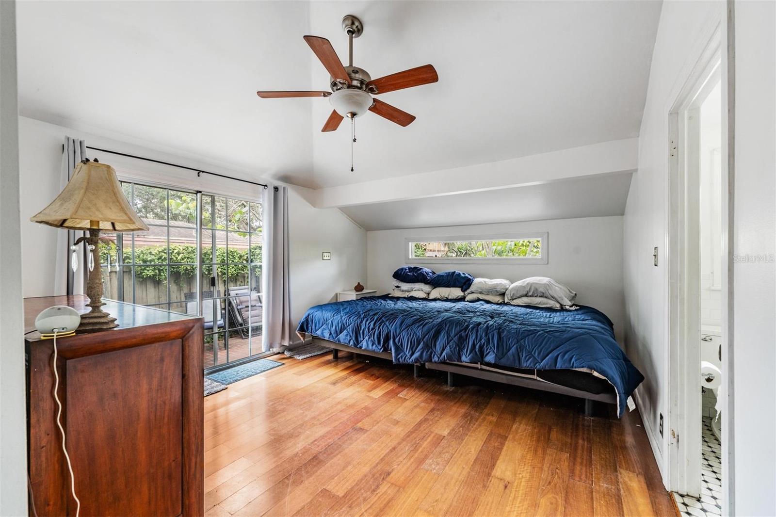 Image 14 of 34 For 801 22nd Street N