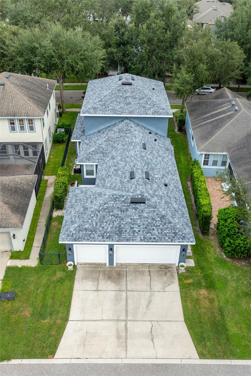 Image 42 of 48 For 16007 Loneoak View Drive