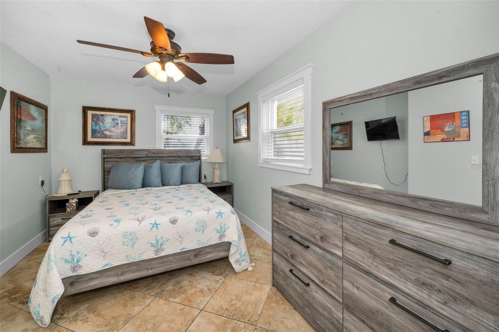 Listing photo id 24 for 2685 St Josephs Drive E