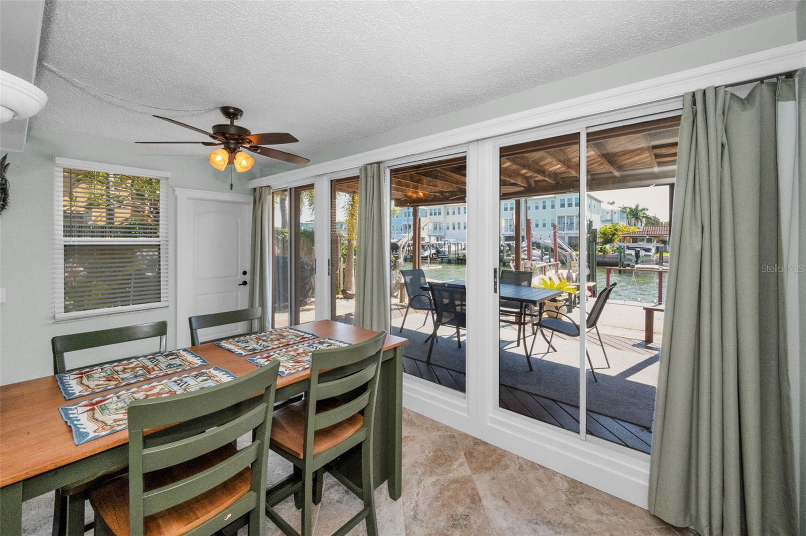 Listing photo id 27 for 2685 St Josephs Drive E