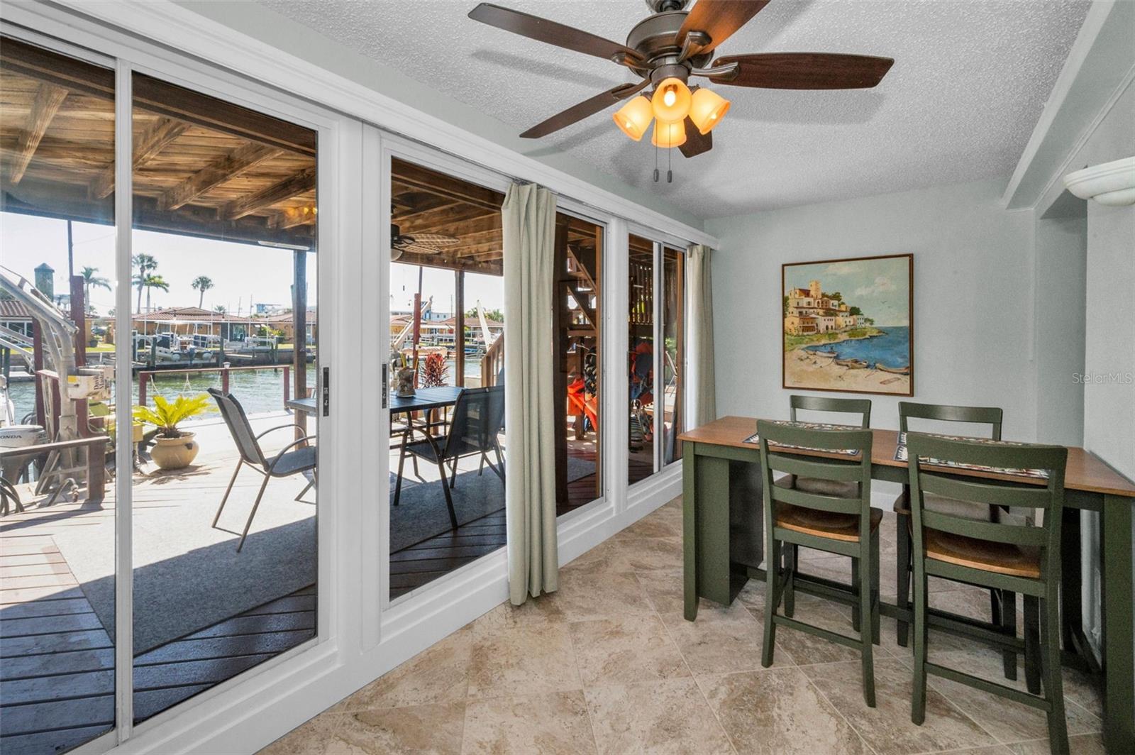 Listing photo id 30 for 2685 St Josephs Drive E