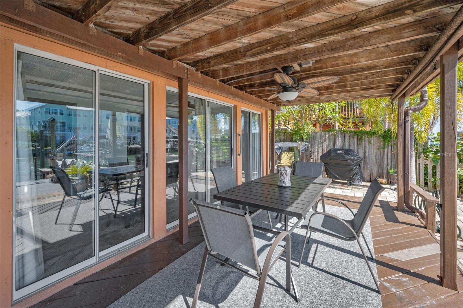 Listing photo id 33 for 2685 St Josephs Drive E