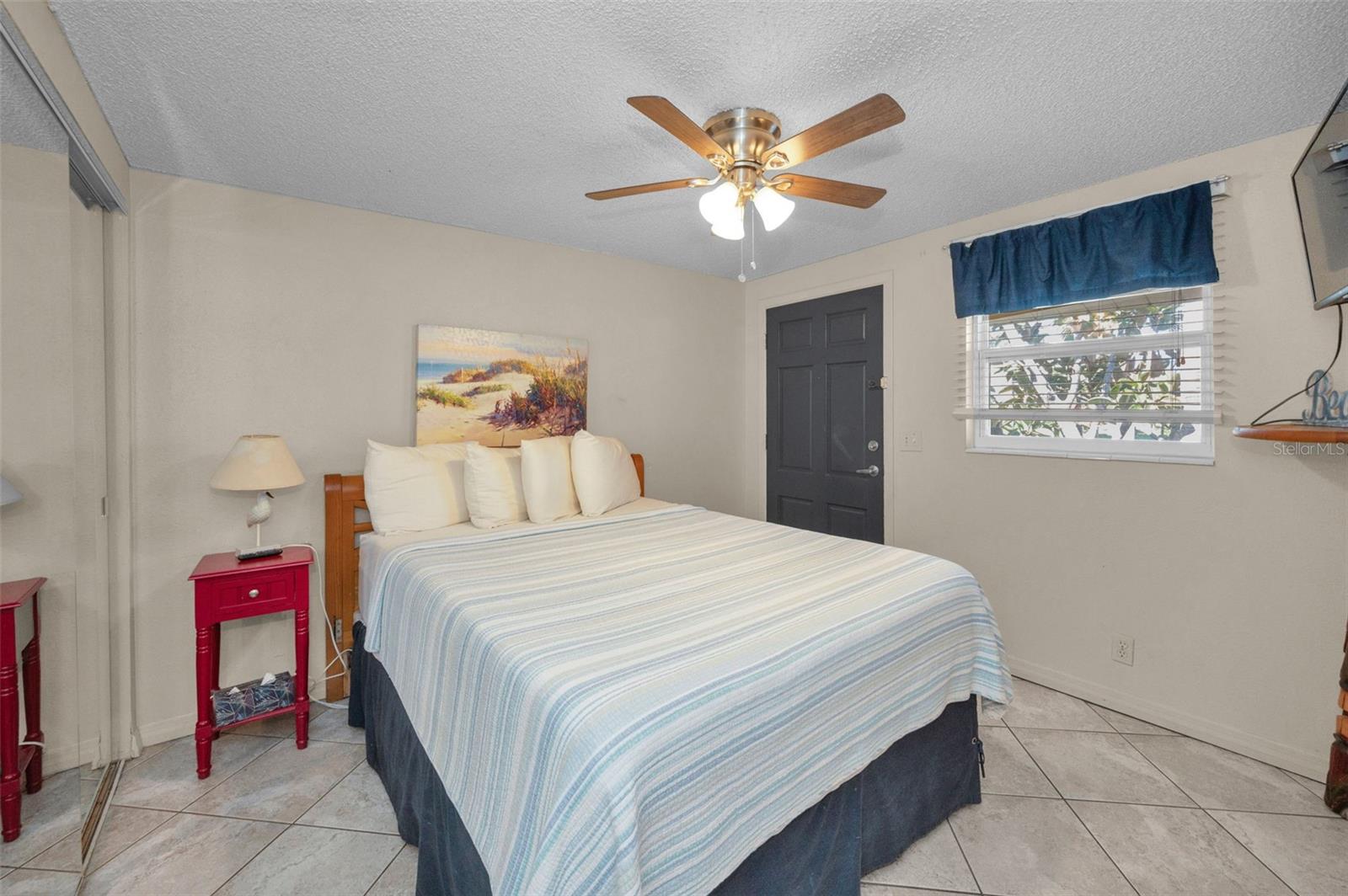 Listing photo id 44 for 2685 St Josephs Drive E