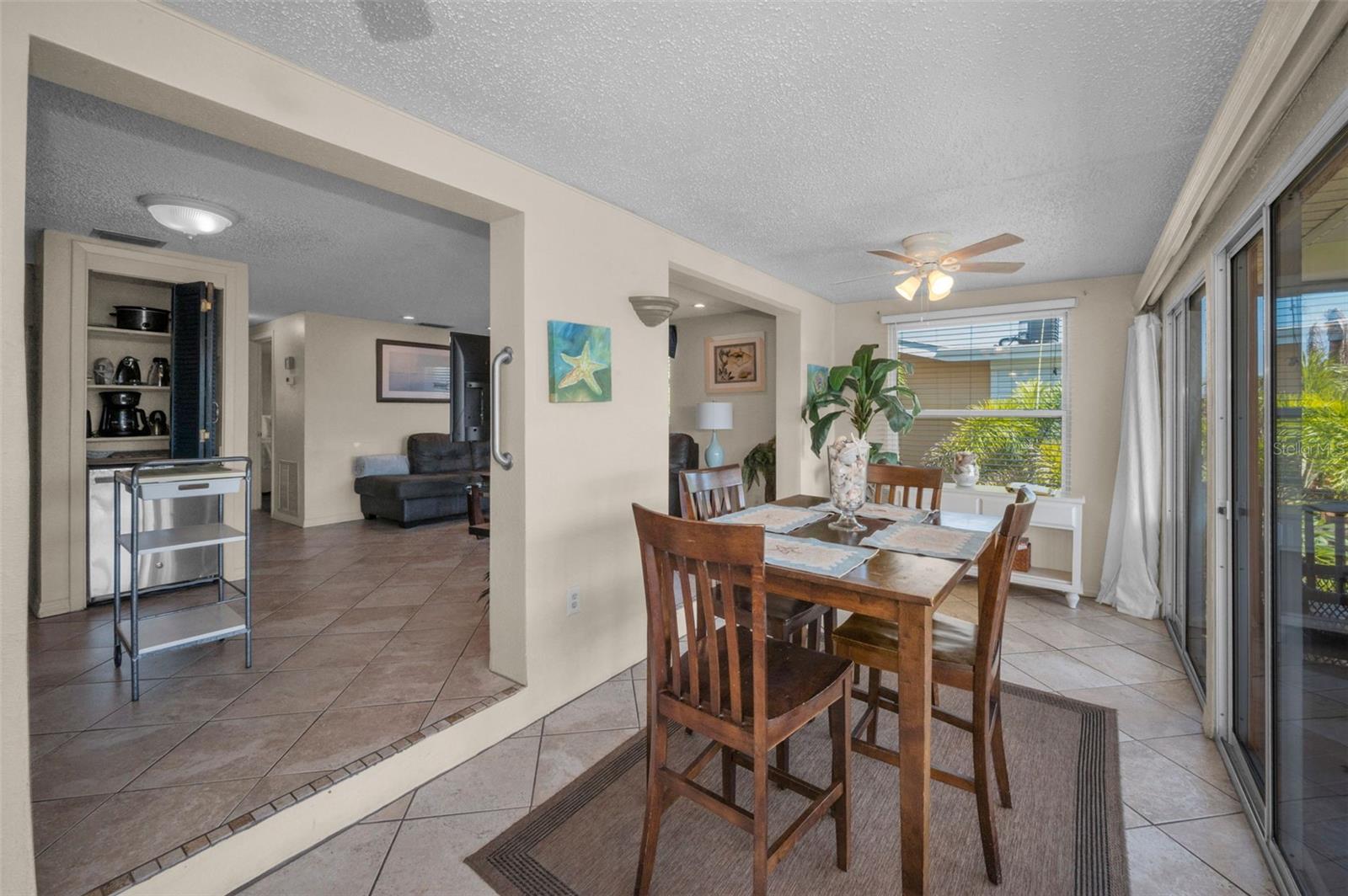 Listing photo id 46 for 2685 St Josephs Drive E