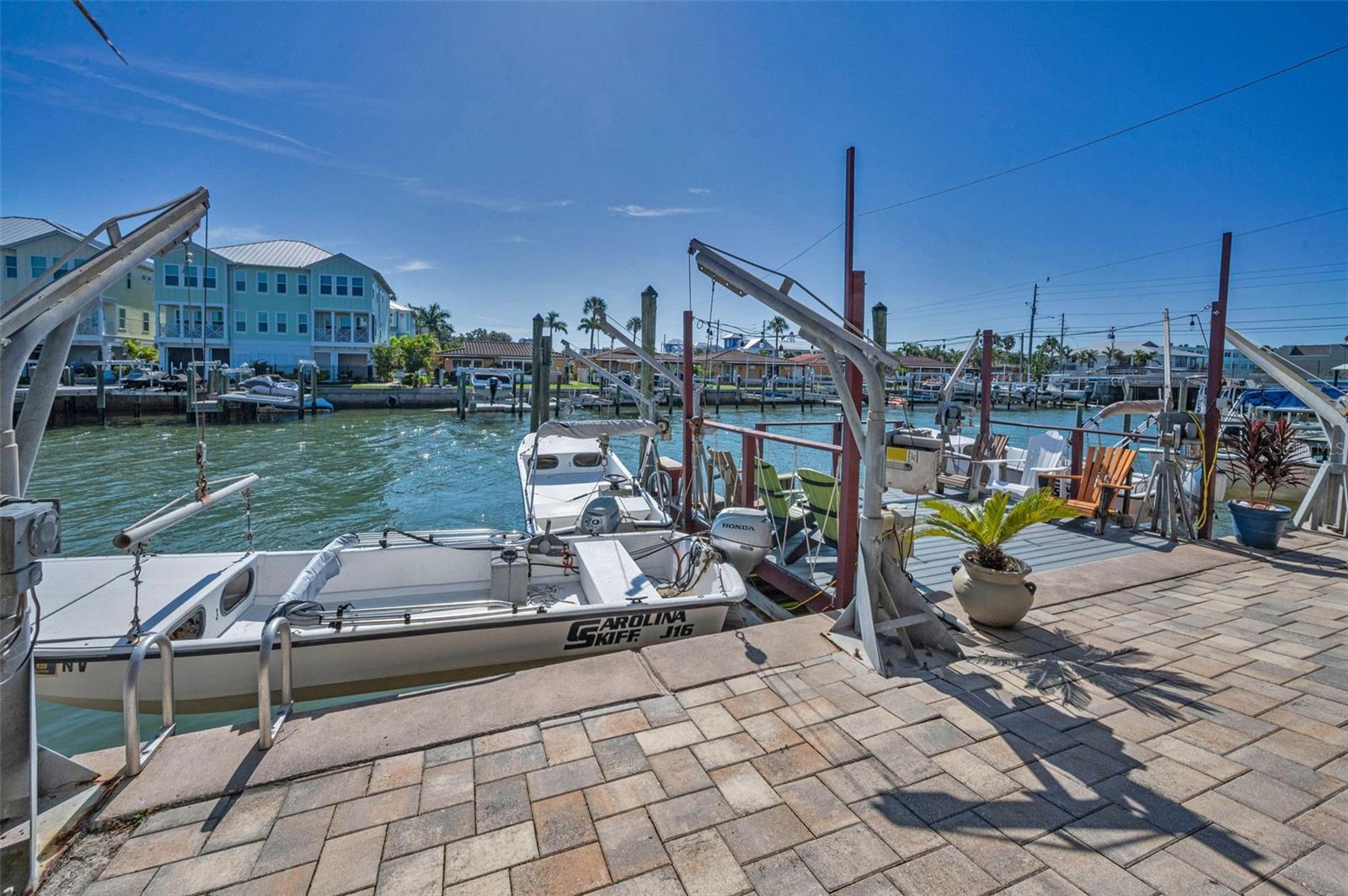 Listing photo id 92 for 2685 St Josephs Drive E
