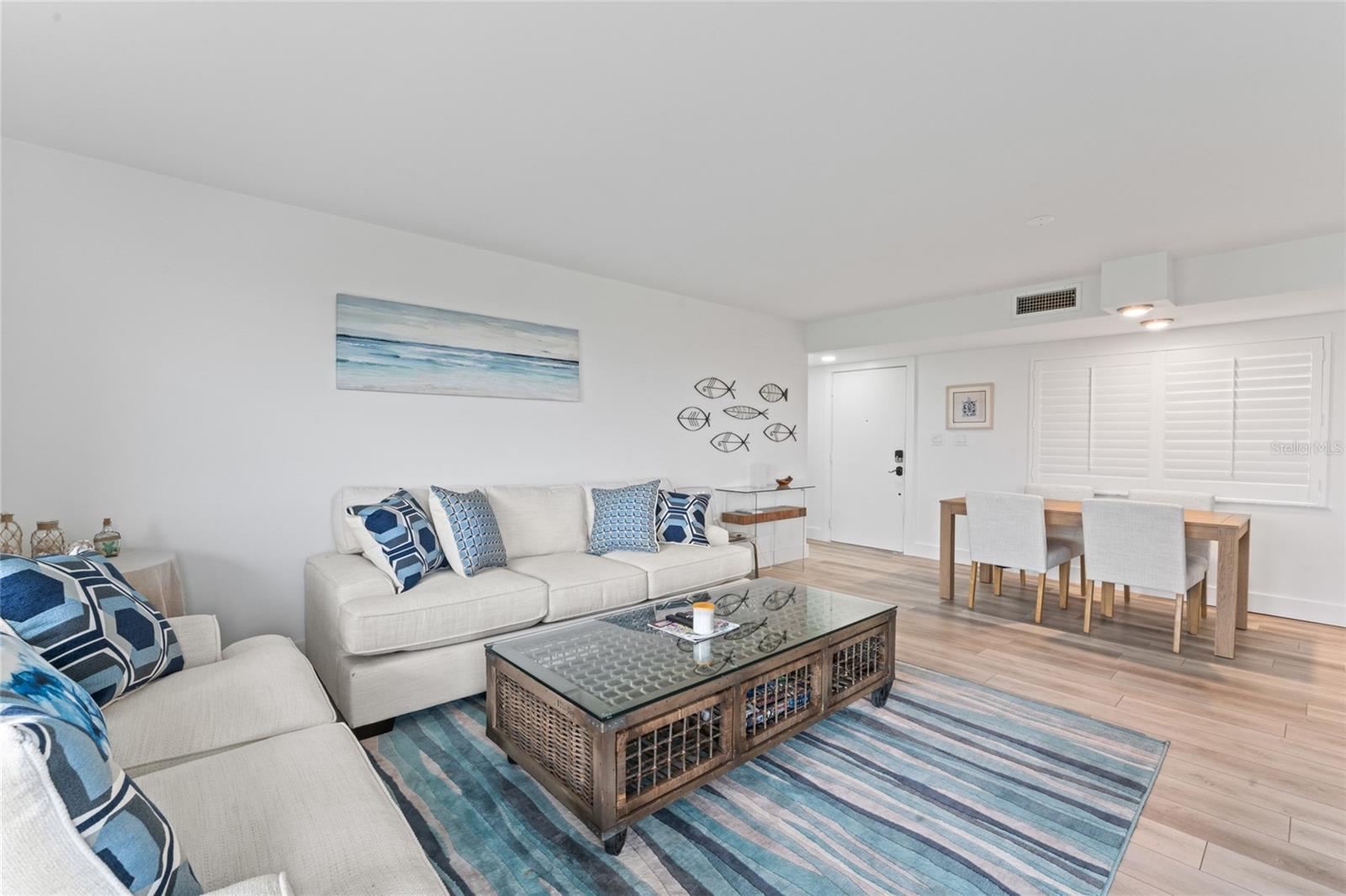 Image 12 of 47 For 3200 Gulf Boulevard 103