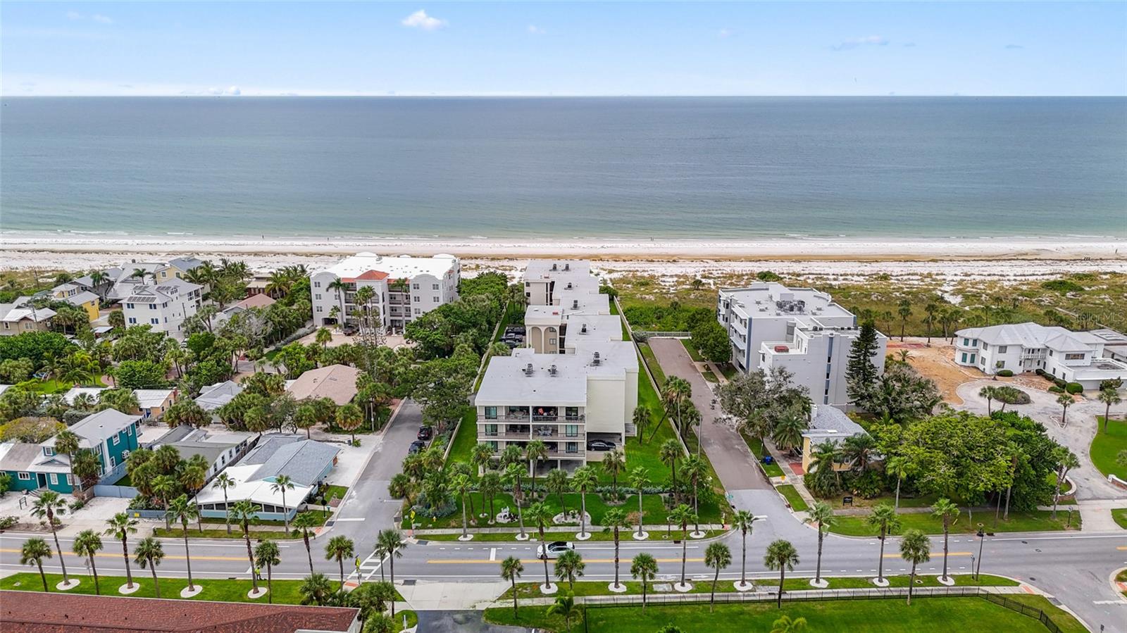 Image 31 of 47 For 3200 Gulf Boulevard 103